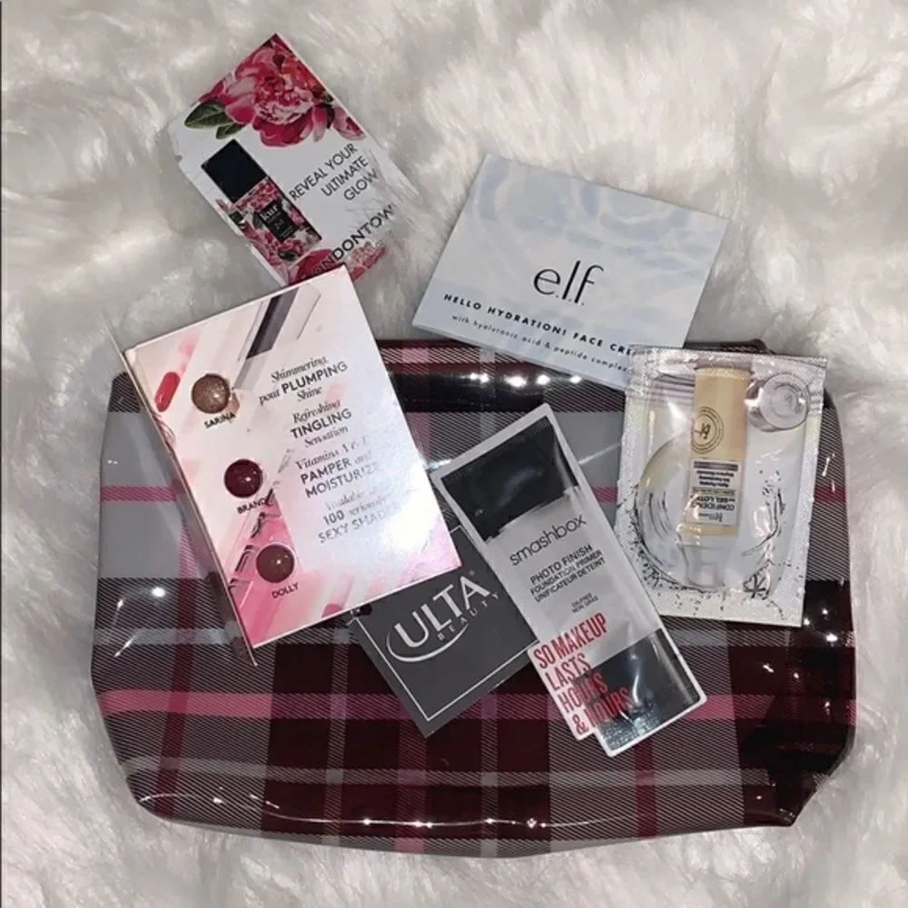 Ulta “Burberry” Beauty Case Plaid
